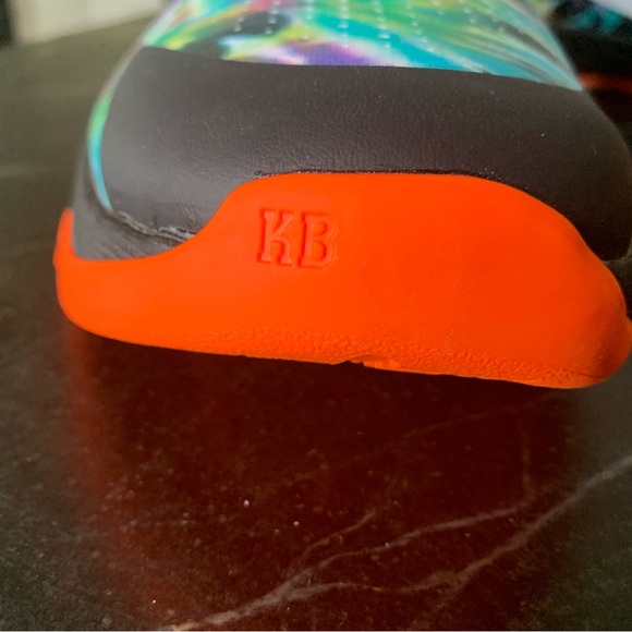 NIKE KOBE V PROTRO EYBL PROMO - Picture 6 of 13